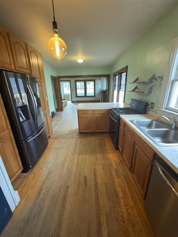 974 N Prospect Road, Ypsilanti, MI 48198