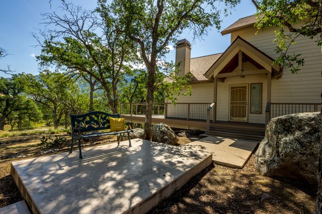 46798 Sequoia Court, Three Rivers, CA 93271