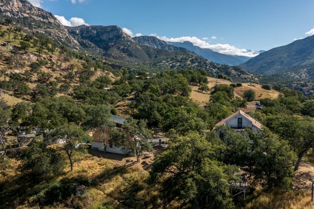 46798 Sequoia Court, Three Rivers, CA 93271