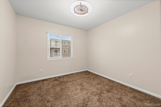 1156 Faulkner, Troy, MI 48083