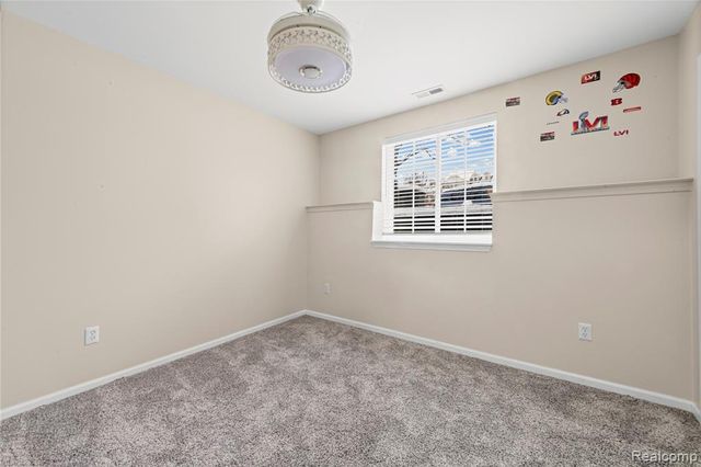 1156 Faulkner, Troy, MI 48083