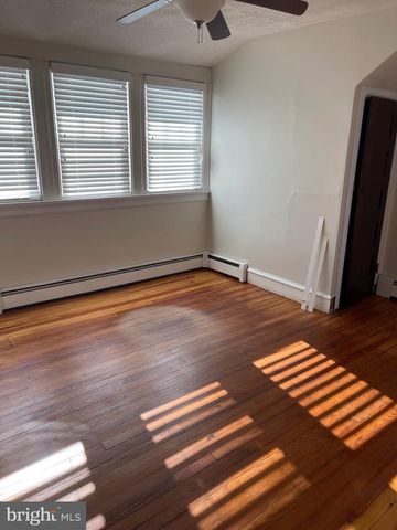 322 MCKINLEY AVE, Pitman, NJ 08071