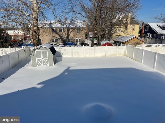 322 MCKINLEY AVE, Pitman, NJ 08071