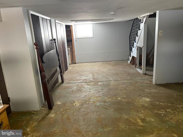 322 MCKINLEY AVE, Pitman, NJ 08071