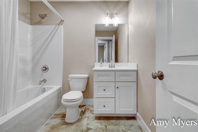 2601 Eagle Ridge, Muskegon, MI 49444