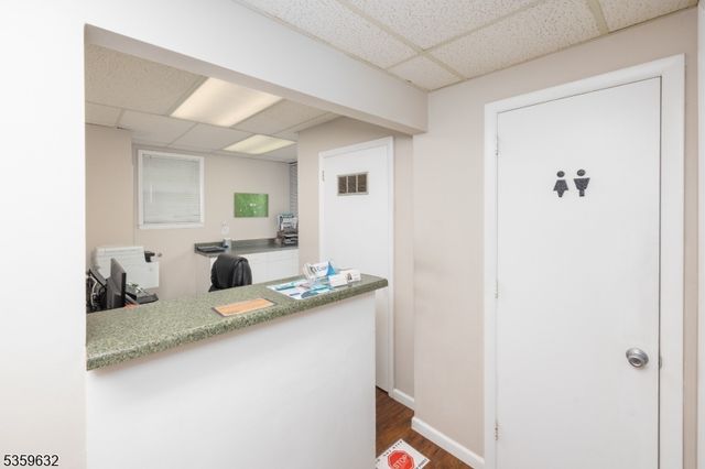 1625 Route206, Chester Twp., NJ 07930