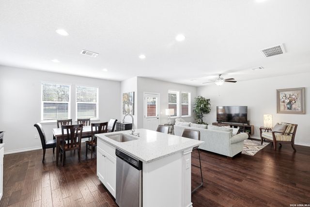 5602 Chestnut Xing, San Antonio, TX 78266