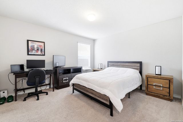 5602 Chestnut Xing, San Antonio, TX 78266