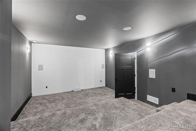 22206 Tree Farm Road, Warrenton, MO 63383