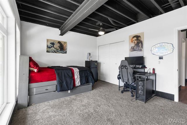 22206 Tree Farm Road, Warrenton, MO 63383