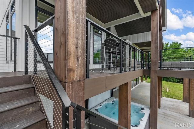 22206 Tree Farm Road, Warrenton, MO 63383