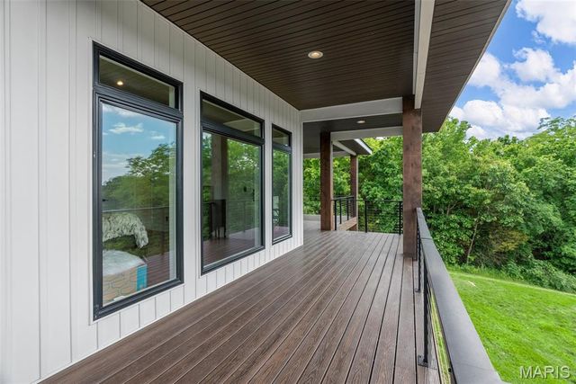 22206 Tree Farm Road, Warrenton, MO 63383