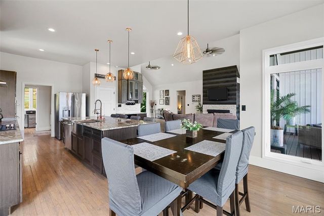 22206 Tree Farm Road, Warrenton, MO 63383