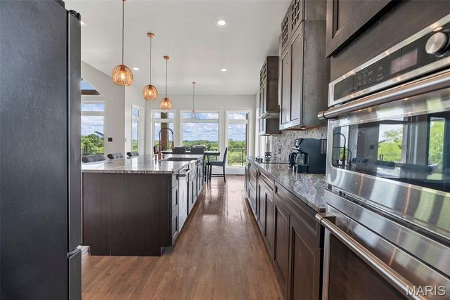 22206 Tree Farm Road, Warrenton, MO 63383