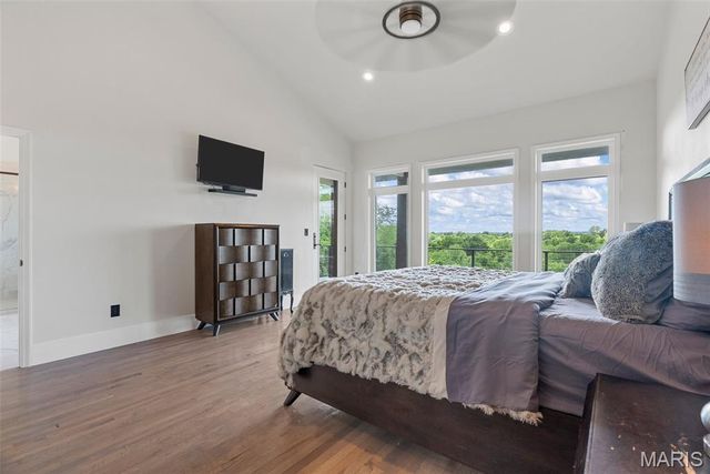 22206 Tree Farm Road, Warrenton, MO 63383