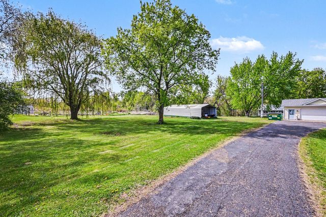 16680 County Road 40, Carver, MN 55315
