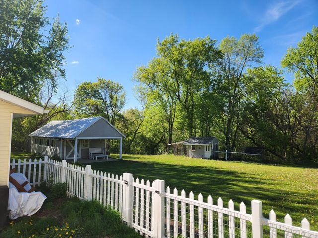 16680 County Road 40, Carver, MN 55315