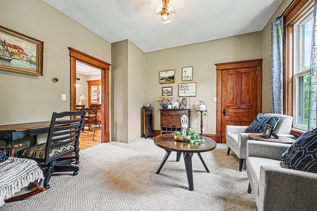 16680 County Road 40, Carver, MN 55315