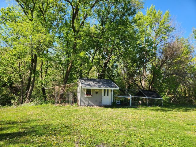 16680 County Road 40, Carver, MN 55315