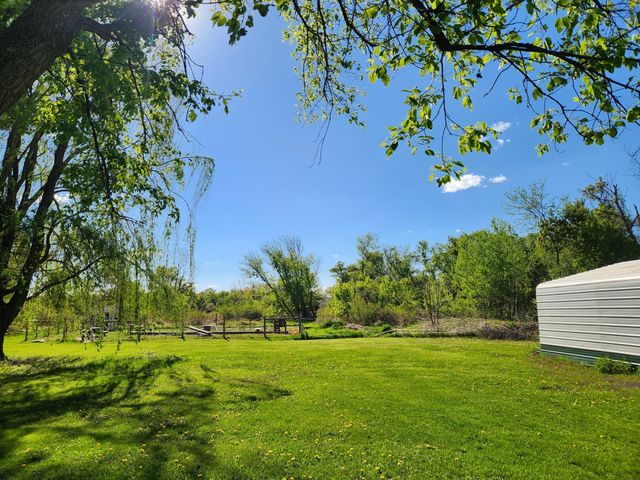 16680 County Road 40, Carver, MN 55315
