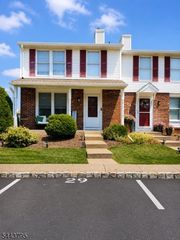 29 Constitution Way, Franklin Boro, NJ 07416