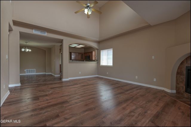 1509 LUZ DE SOL Drive, El Paso, TX 79912