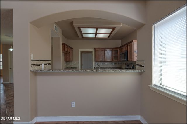 1509 LUZ DE SOL Drive, El Paso, TX 79912