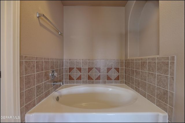 1509 LUZ DE SOL Drive, El Paso, TX 79912