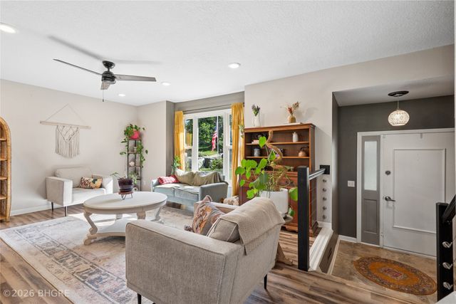 3530 SW 28th Street, Des Moines, IA 50321