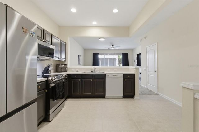 26531 CHIMNEY SPIRE LANE, Wesley Chapel, FL 33544