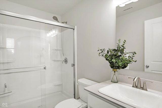 6390 Flag Stop Drive, Whitestown, IN 46075