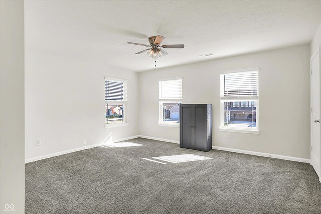 6390 Flag Stop Drive, Whitestown, IN 46075