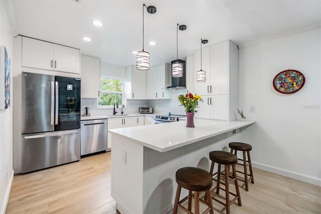 1400 TARPON WOODS BOULEVARD E4, Palm Harbor, FL 34685