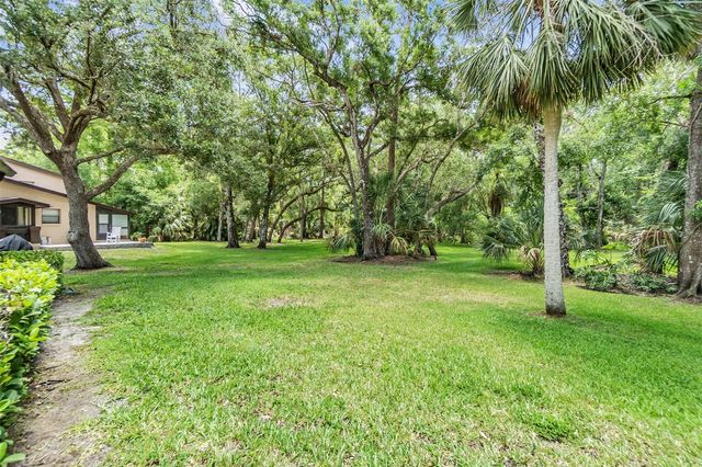 1400 TARPON WOODS BOULEVARD E4, Palm Harbor, FL 34685