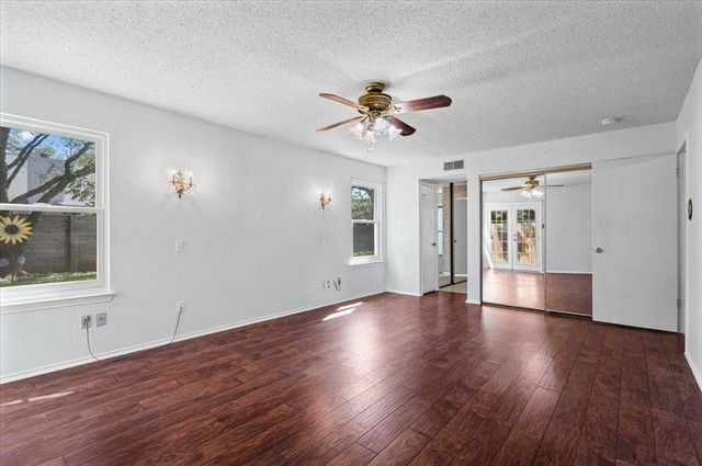 4405 Clarno DR, Austin, TX 78749