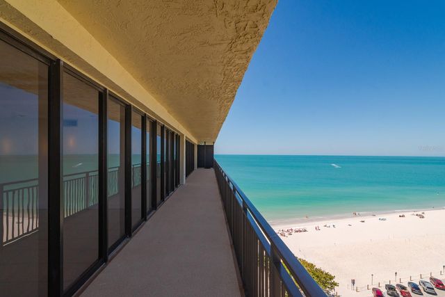 7650 BAYSHORE DRIVE 1105, Treasure Island, FL 33706