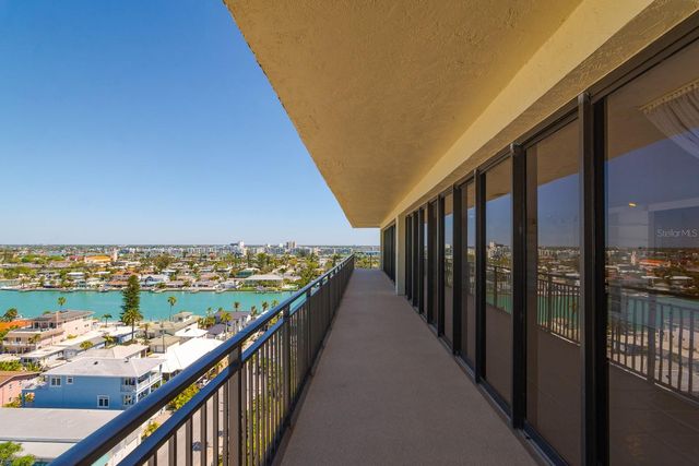 7650 BAYSHORE DRIVE 1105, Treasure Island, FL 33706