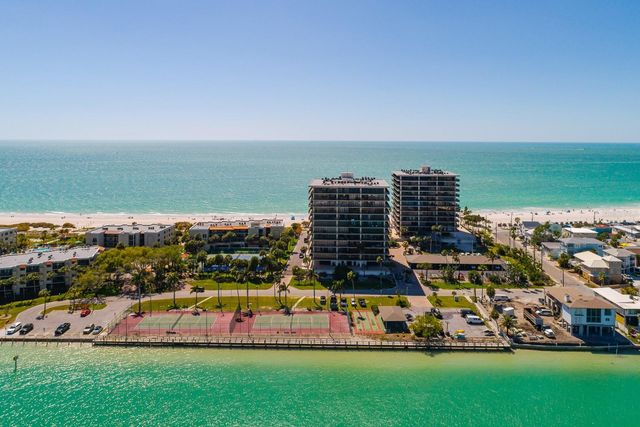 7650 BAYSHORE DRIVE 1105, Treasure Island, FL 33706