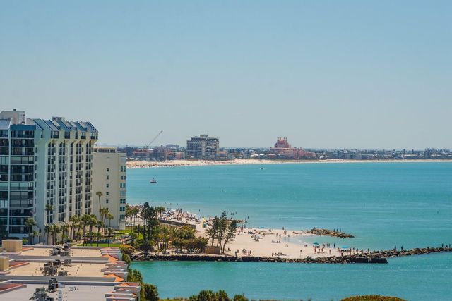 7650 BAYSHORE DRIVE 1105, Treasure Island, FL 33706