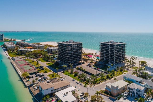 7650 BAYSHORE DRIVE 1105, Treasure Island, FL 33706