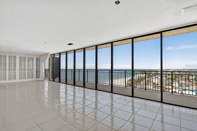 7650 BAYSHORE DRIVE 1105, Treasure Island, FL 33706
