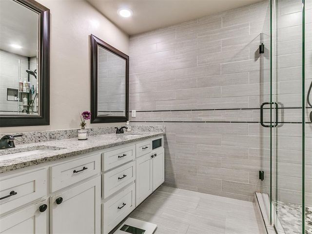 701 John F Kroutil Drive, Yukon, OK 73099