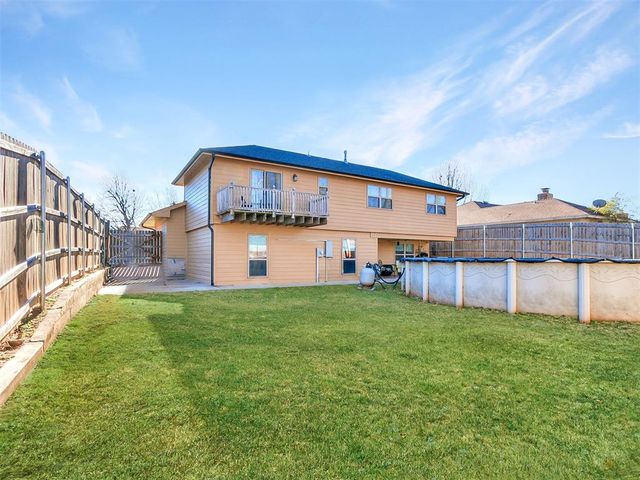 701 John F Kroutil Drive, Yukon, OK 73099