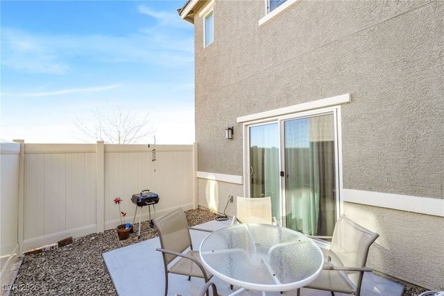 2710 Yellow Blaze Way 4, Las Vegas, NV 89183