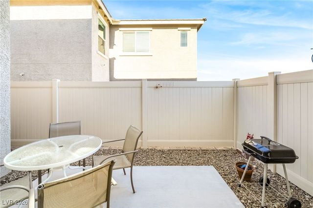 2710 Yellow Blaze Way 4, Las Vegas, NV 89183