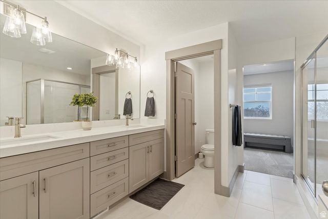 365 S MOUNTAIN RD, Fruit Heights, UT 84037