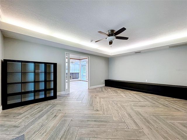 10655 LAKEVIEW DRIVE, New Port Richey, FL 34654