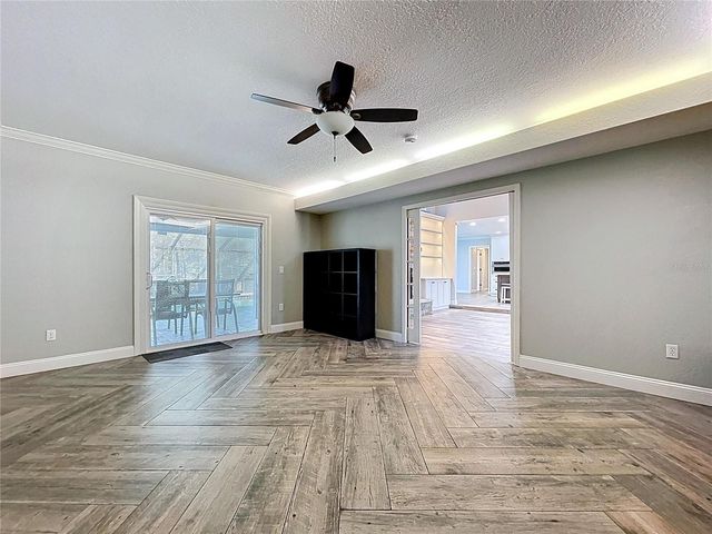 10655 LAKEVIEW DRIVE, New Port Richey, FL 34654