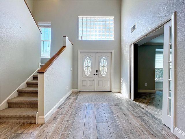 10655 LAKEVIEW DRIVE, New Port Richey, FL 34654