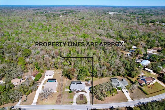 10655 LAKEVIEW DRIVE, New Port Richey, FL 34654